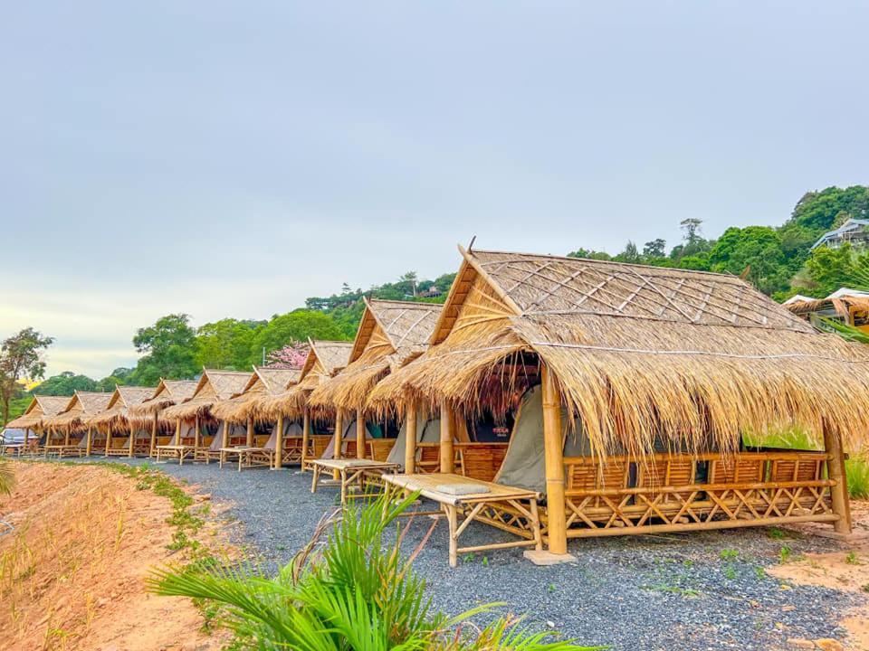 The Cloud View วิวเหนือเมฆแคมป์ ที่พักวิวสวยเขายายเที่ยง Hotel Ban Wang Sai Exterior photo